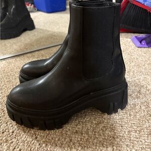 Chinese Laundry  Chunky Ankle Boots